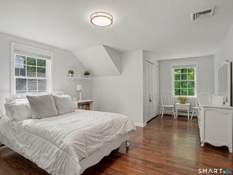 301 Redding Road Easton CT 06612