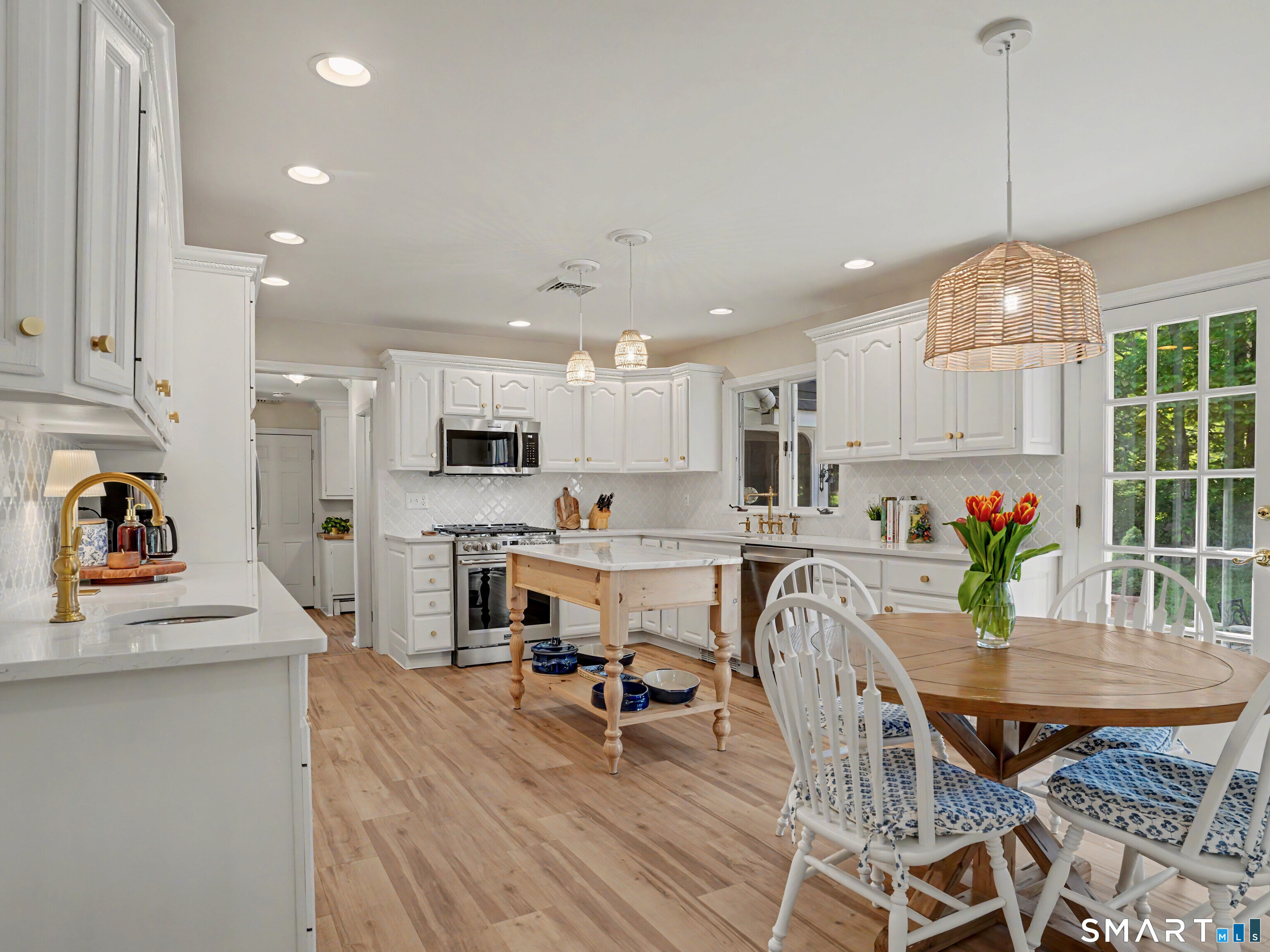 301 Redding Road Easton CT 06612