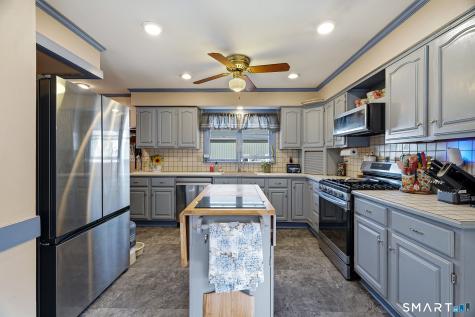 62 Sholes Avenue Norwich CT 06360