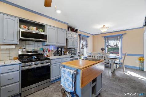 62 Sholes Avenue Norwich CT 06360