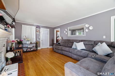 62 Sholes Avenue Norwich CT 06360