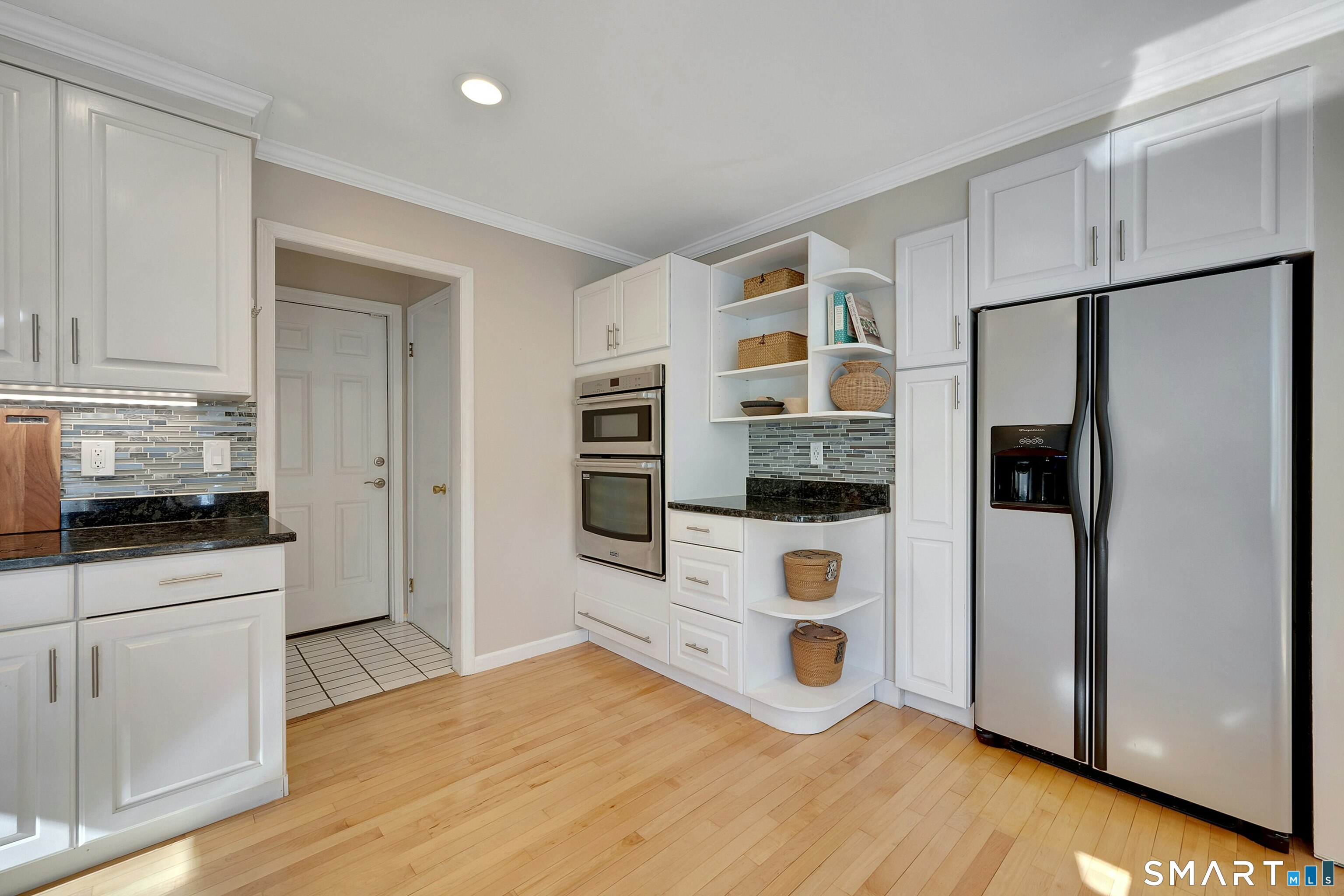 35 Hampton Lane Stamford CT 06903