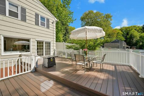 35 Hampton Lane Stamford CT 06903