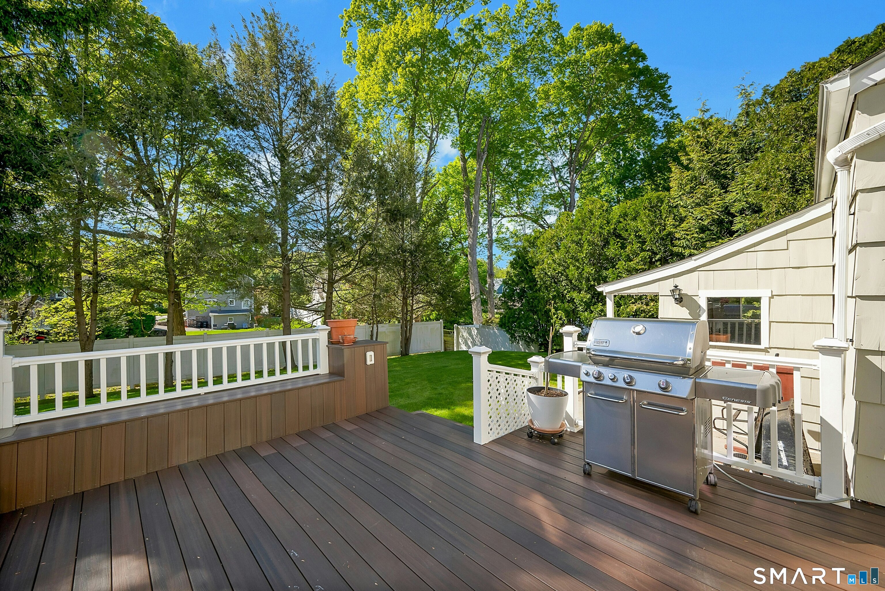 35 Hampton Lane Stamford CT 06903