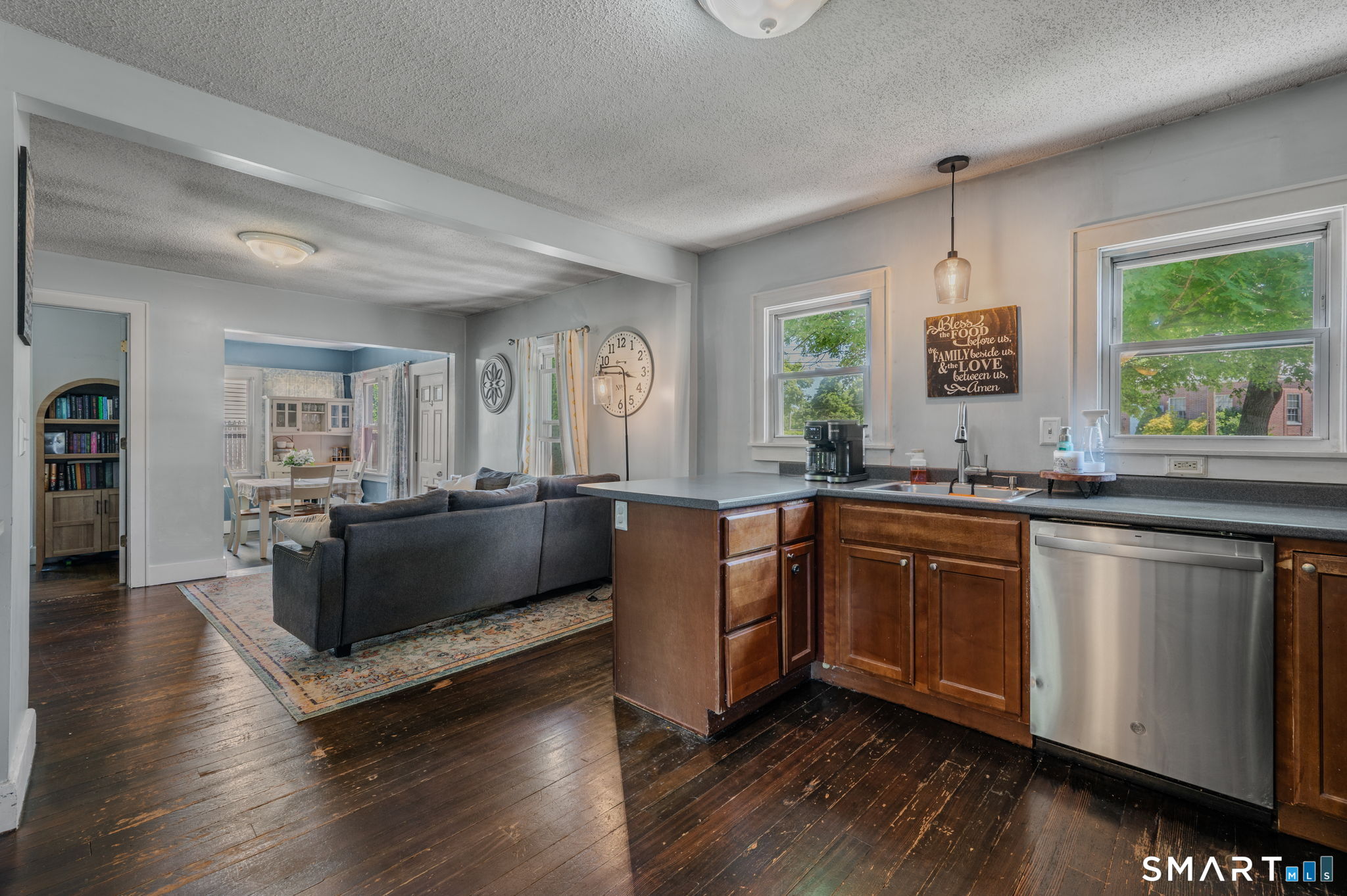 17 Lathrop Road Montville CT 06382
