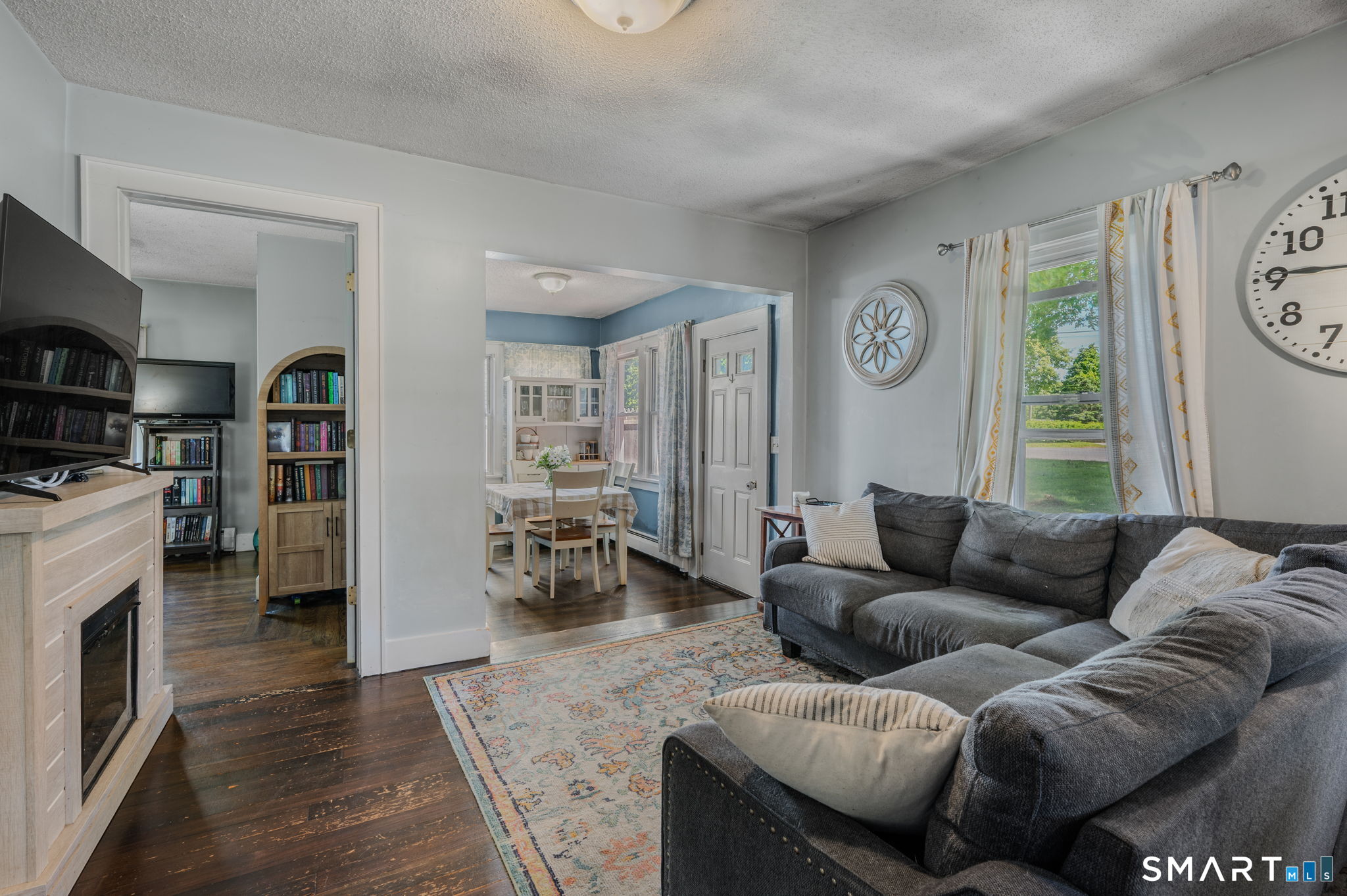 17 Lathrop Road Montville CT 06382