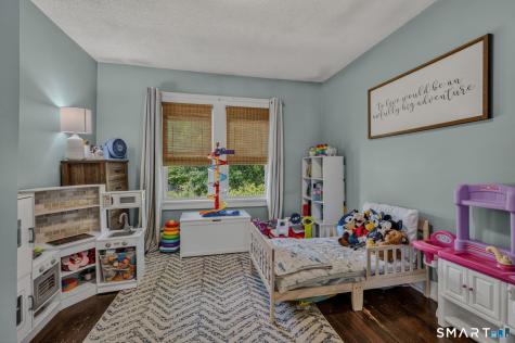 17 Lathrop Road Montville CT 06382