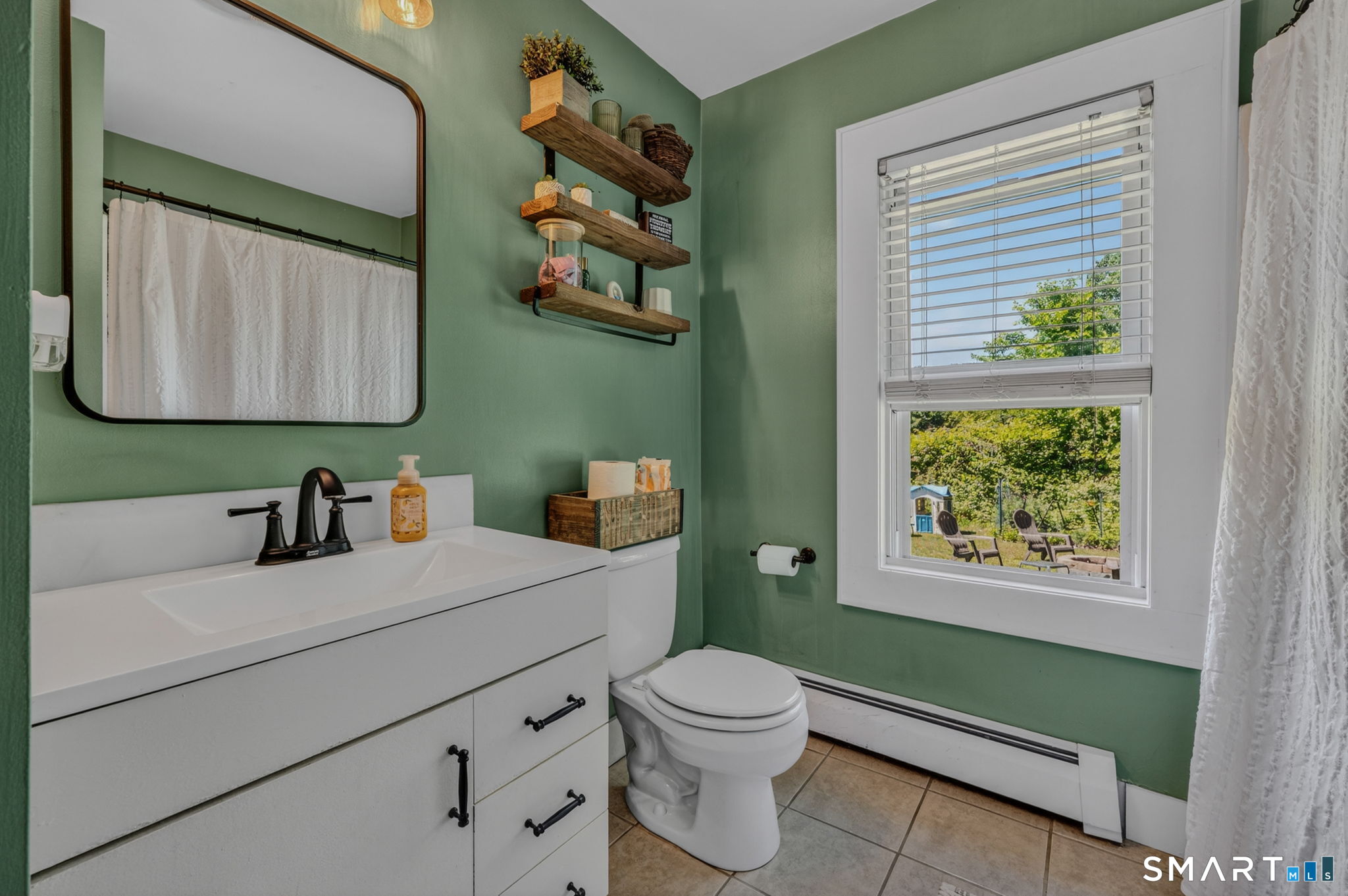 17 Lathrop Road Montville CT 06382