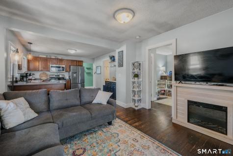 17 Lathrop Road Montville CT 06382