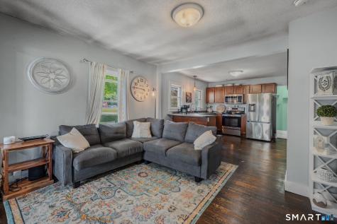 17 Lathrop Road Montville CT 06382