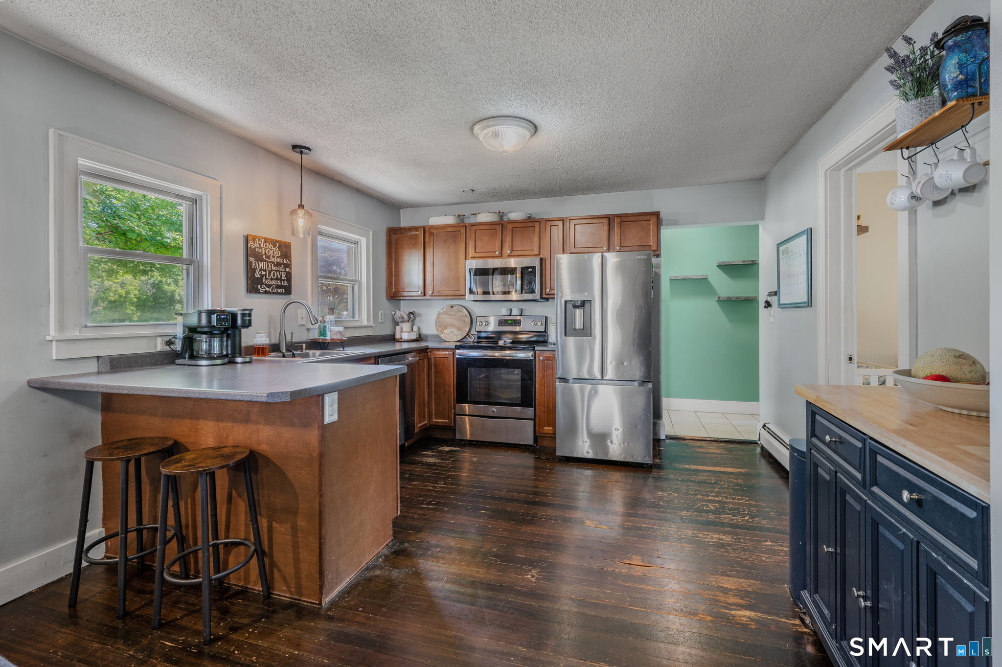 17 Lathrop Road Montville CT 06382