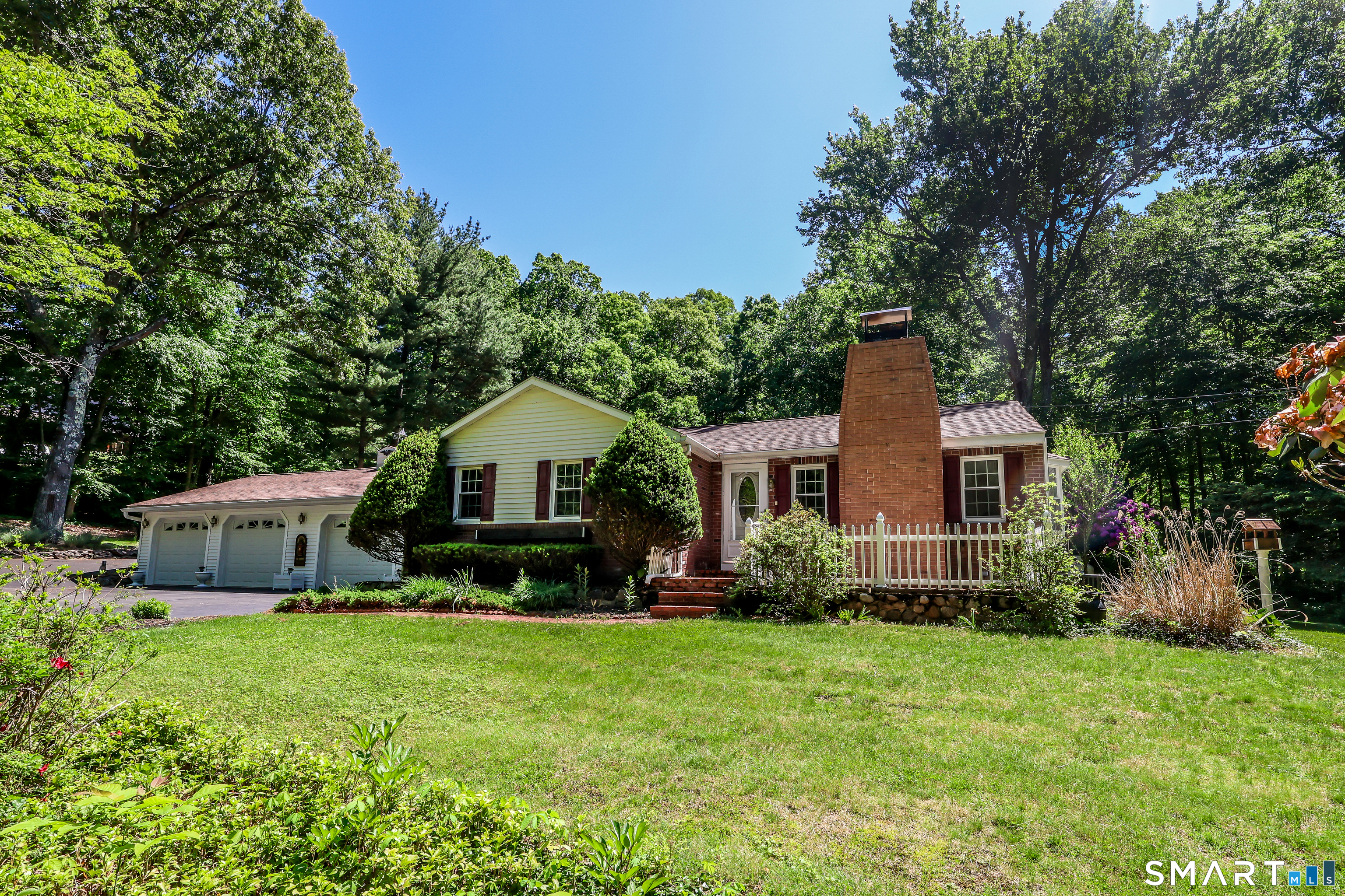 671 Kettletown Road Southbury CT 06488