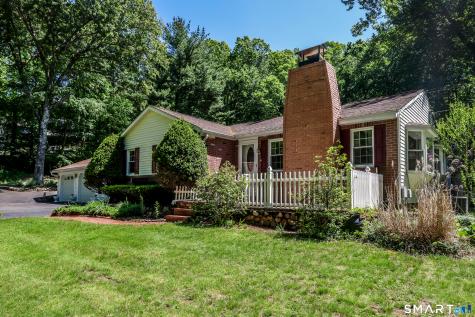 671 Kettletown Road Southbury CT 06488