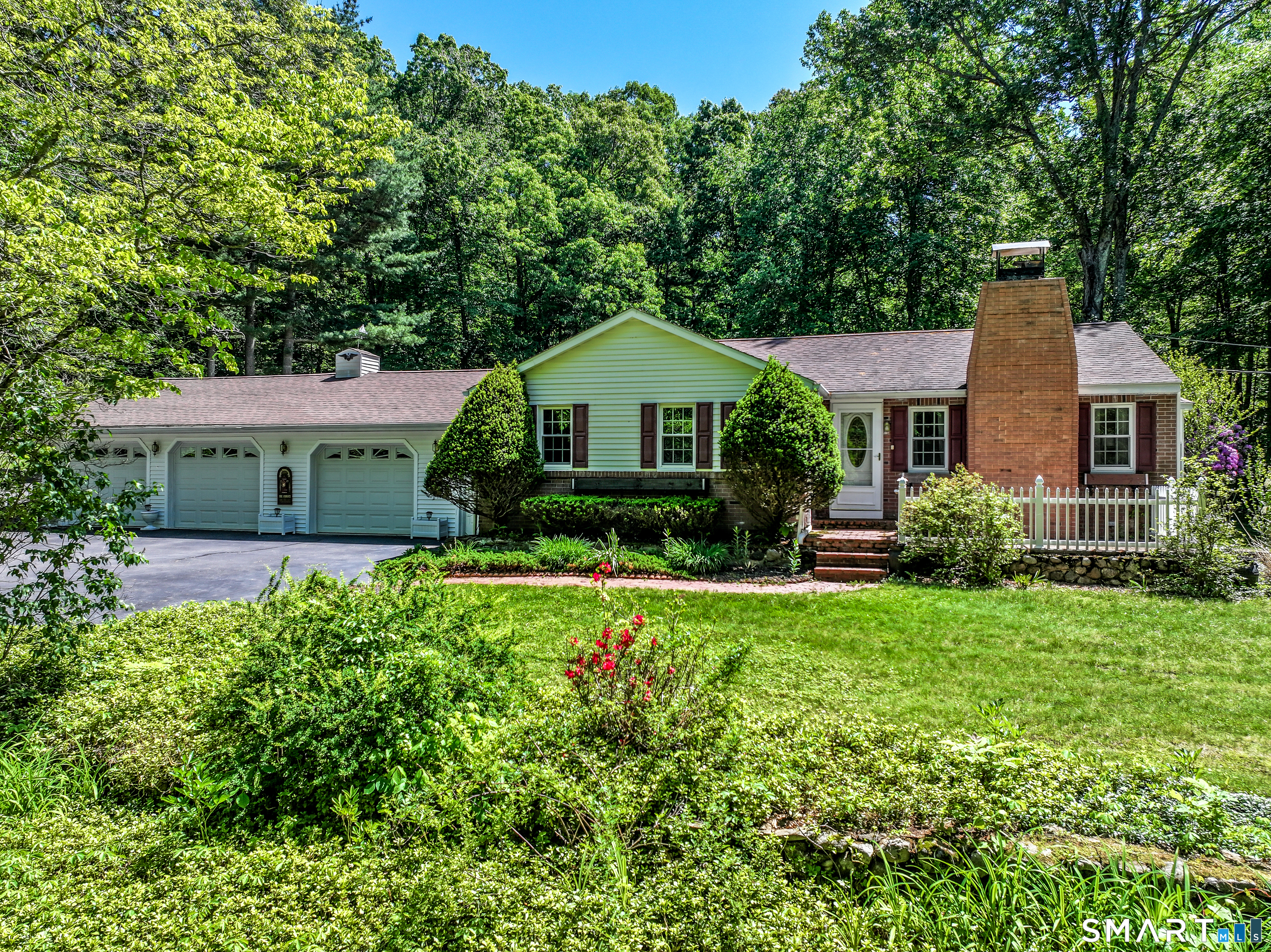 671 Kettletown Road Southbury CT 06488