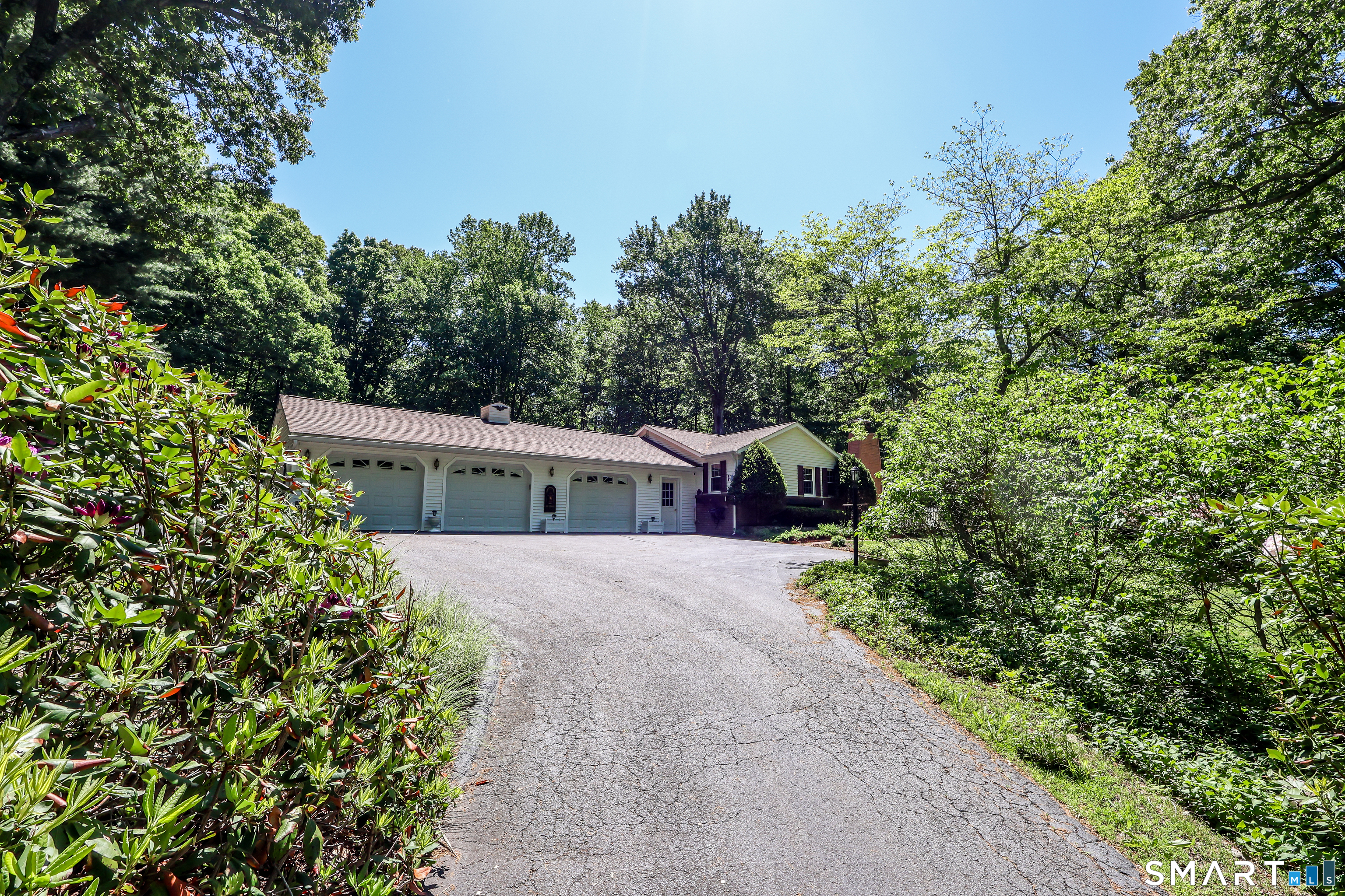 671 Kettletown Road Southbury CT 06488