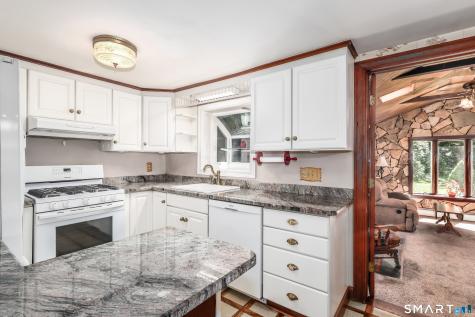 671 Kettletown Road Southbury CT 06488