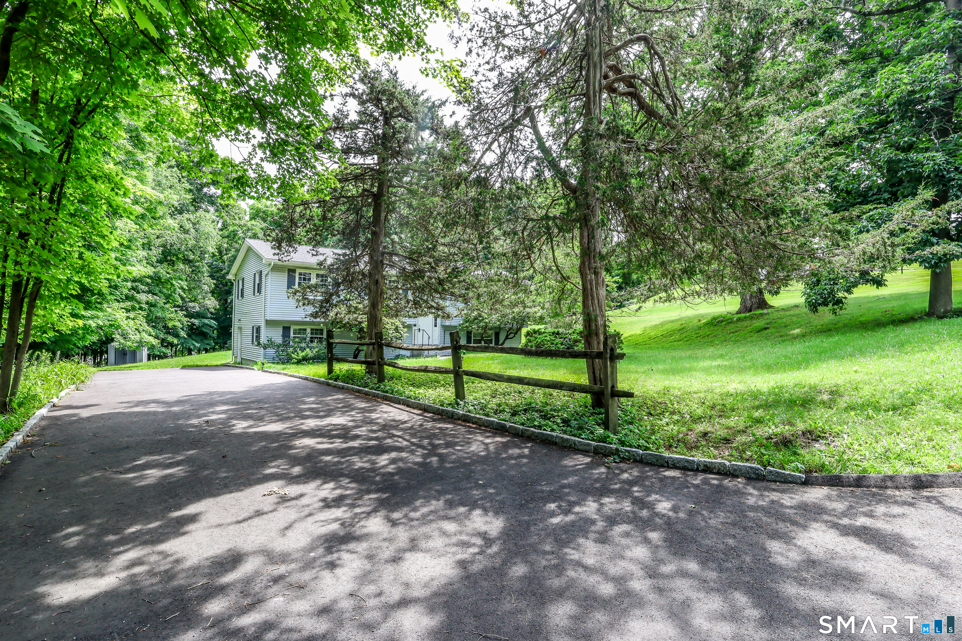 39 Williams Road New Fairfield CT 06812