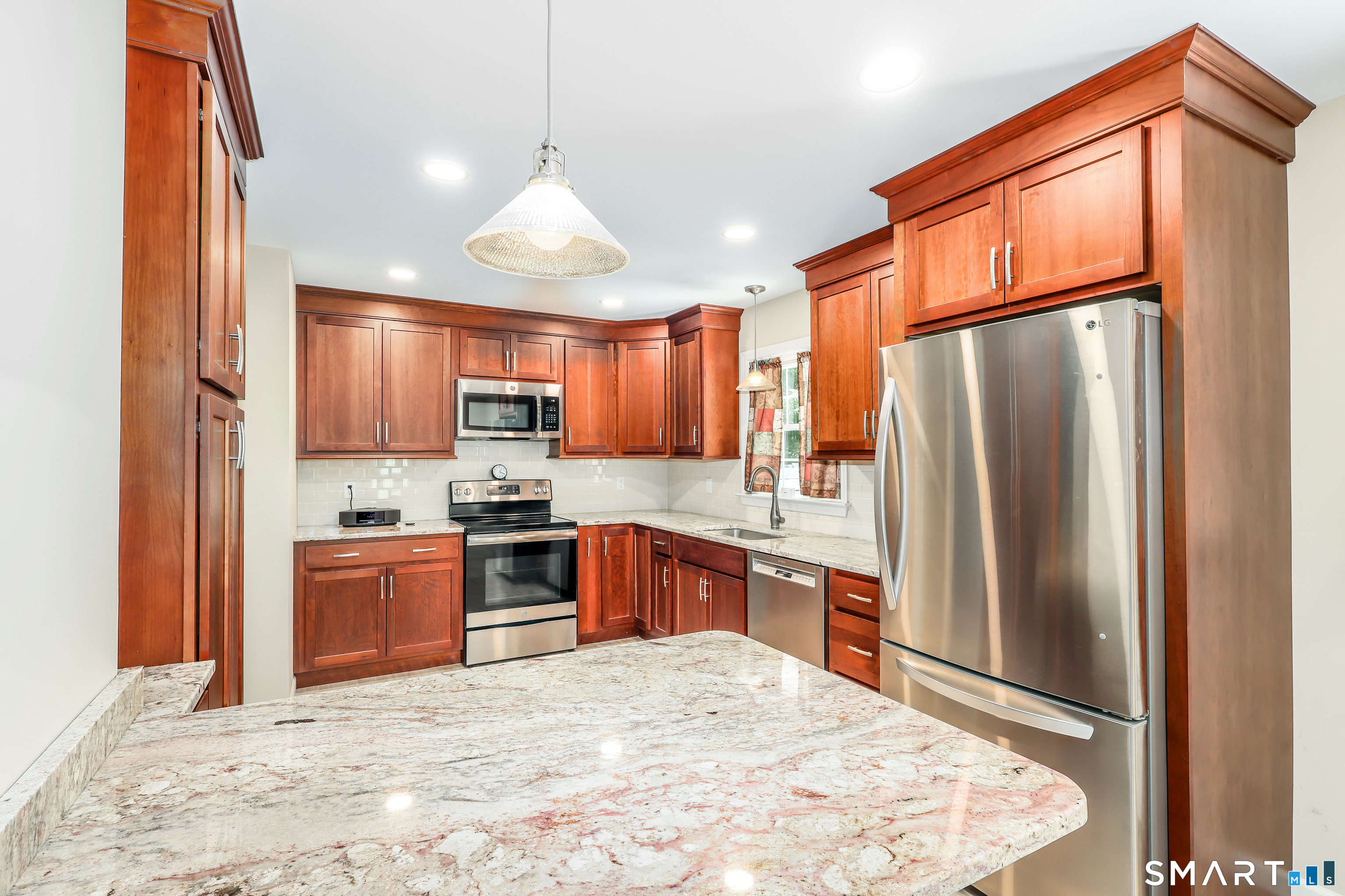 39 Williams Road New Fairfield CT 06812