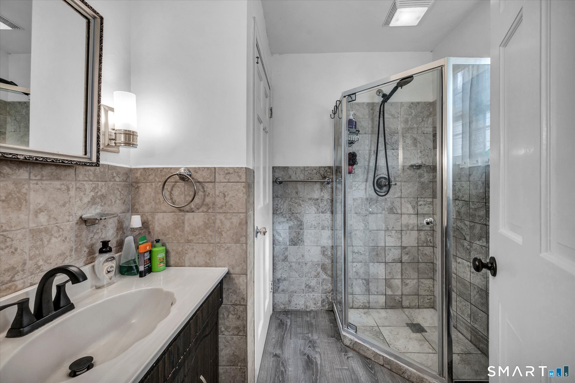 103 West Mountain Road Canton CT 06019