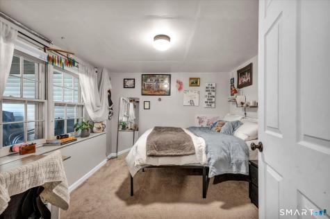 103 West Mountain Road Canton CT 06019