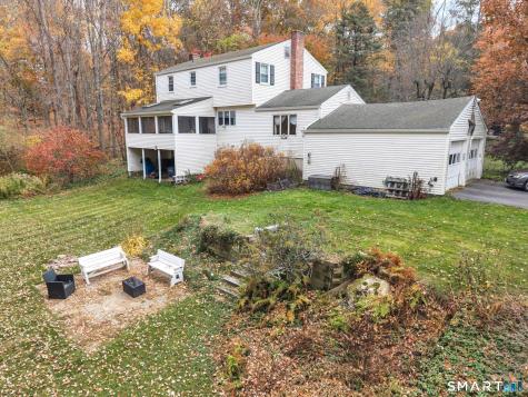 103 West Mountain Road Canton CT 06019