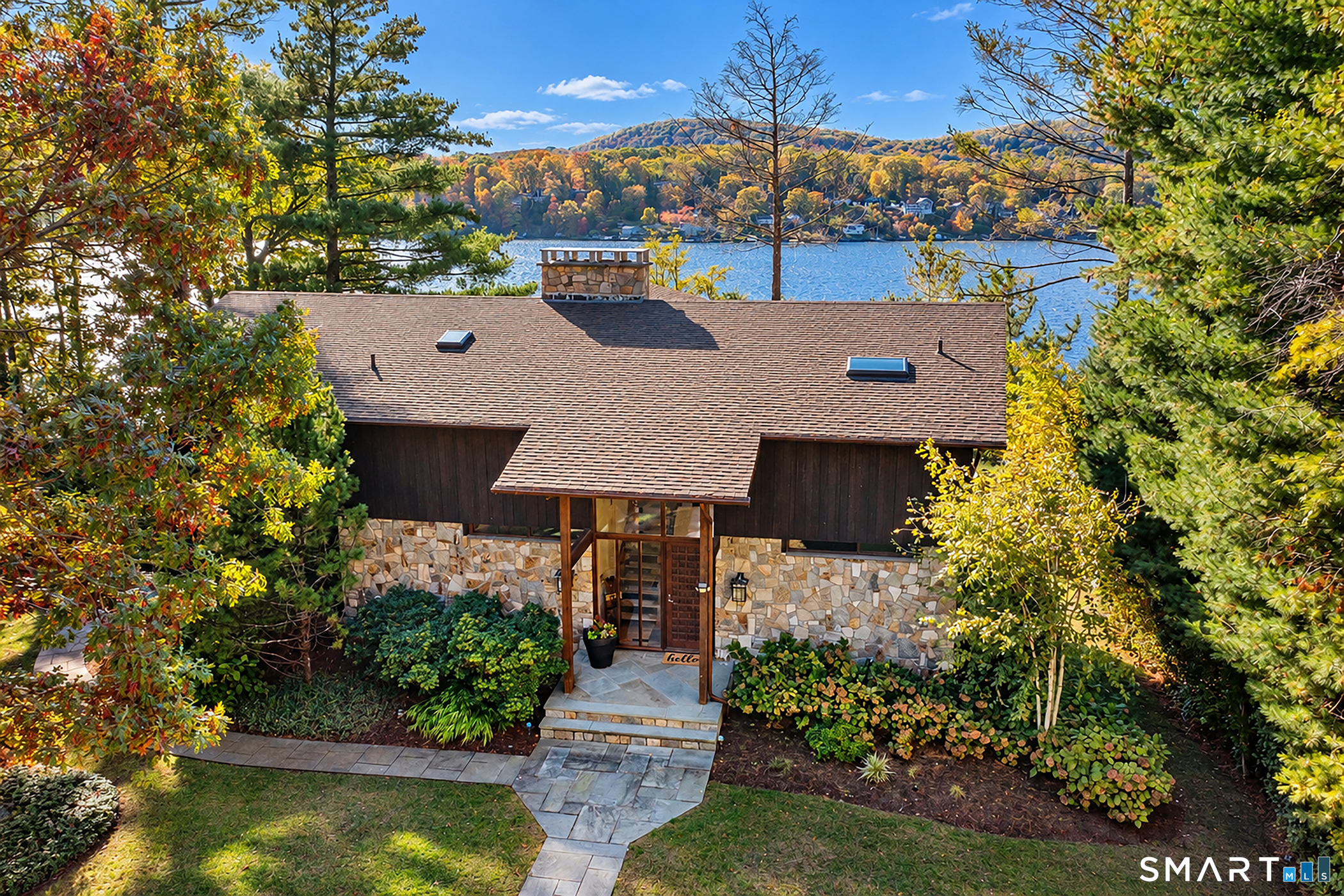 Danbury CT, 94 Forty Acre Mountain Road