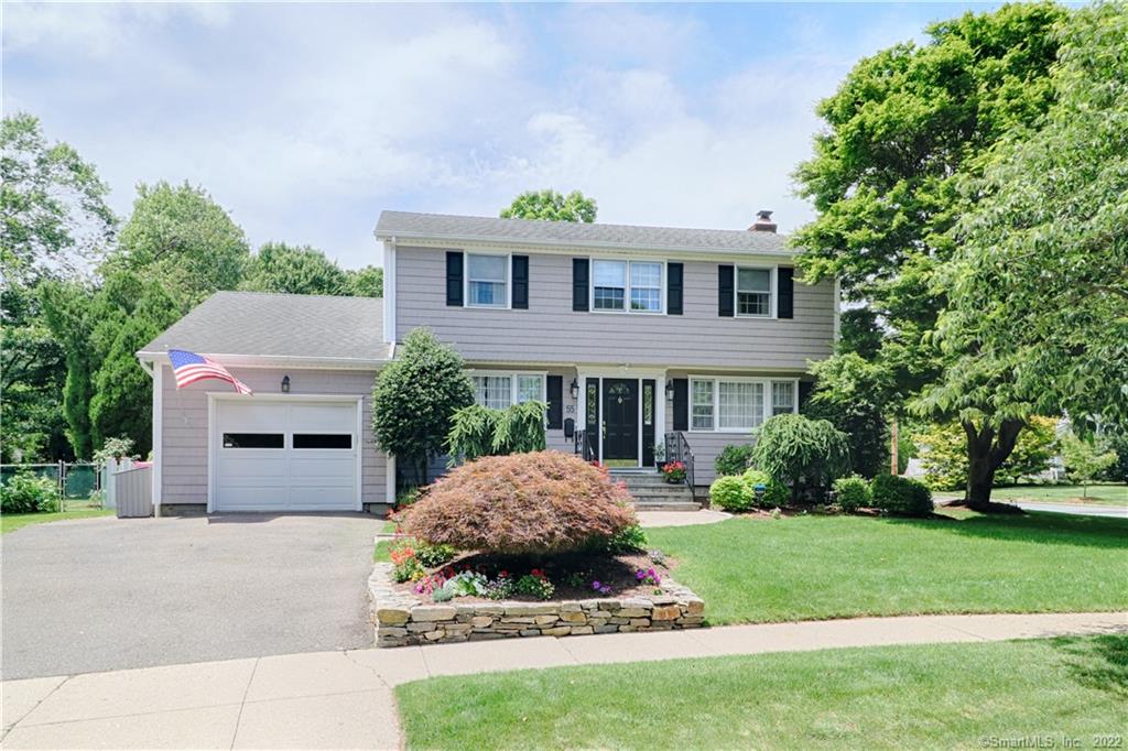 55 Barton Road Fairfield CT 06824