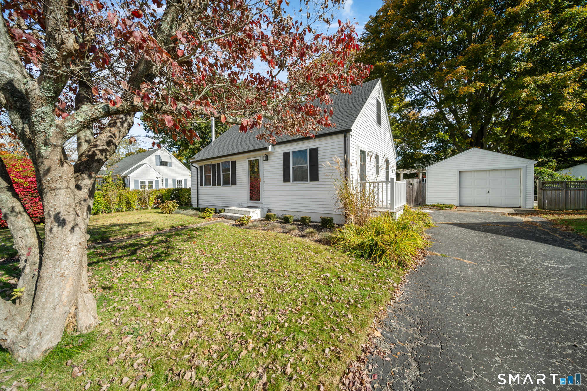 20 Brill Avenue Waterford CT 06385