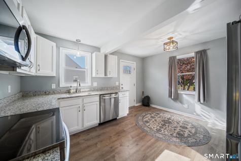 20 Brill Avenue Waterford CT 06385