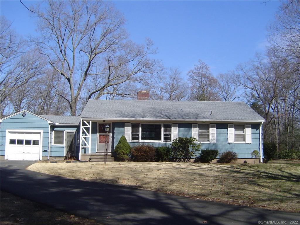 143 Maple Avenue North Haven CT 06473