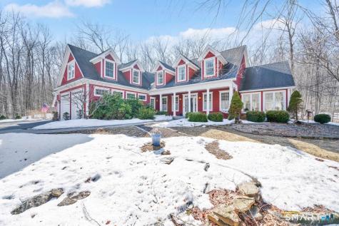 64 Summerwood Ridge Tolland CT 06084