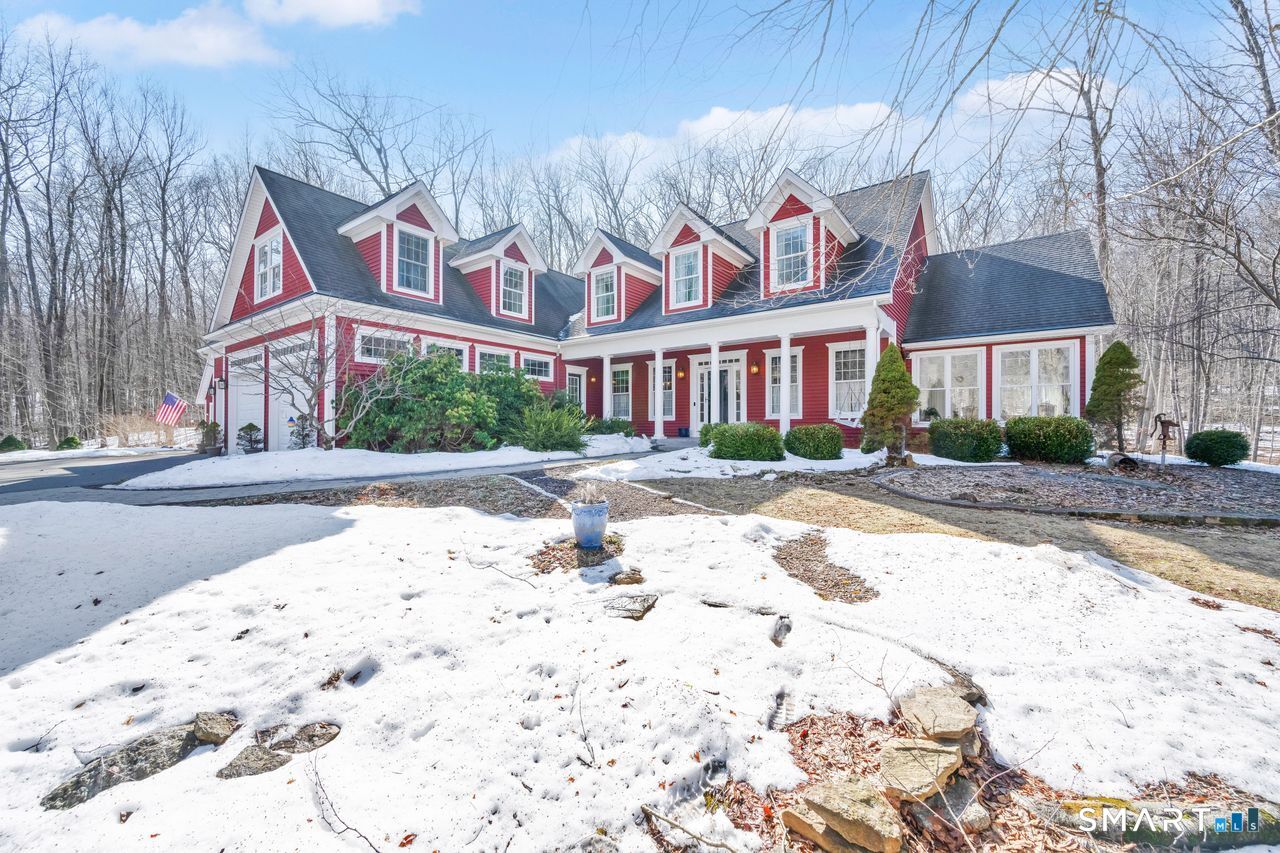 64 Summerwood Ridge Tolland CT 06084