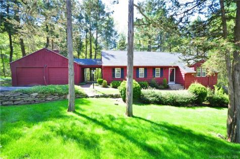5 Valley View Drive East Granby CT 06026