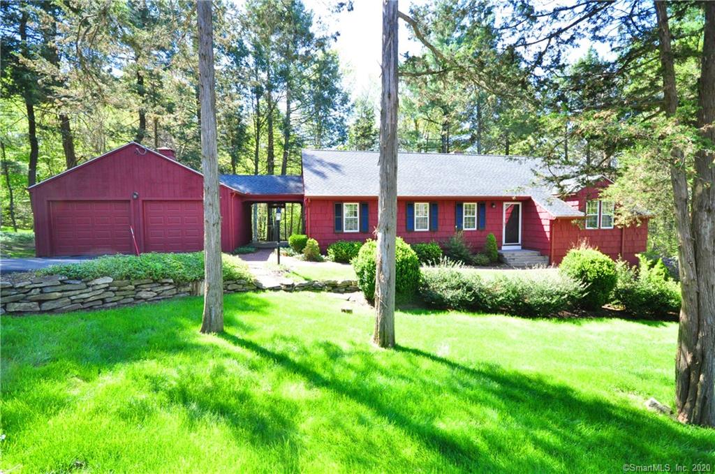 5 Valley View Drive East Granby CT 06026