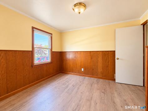 1 Lois Avenue Southington CT 06479