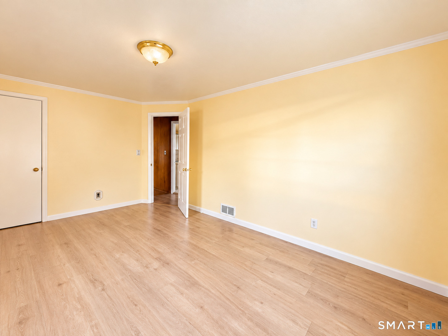1 Lois Avenue Southington CT 06479