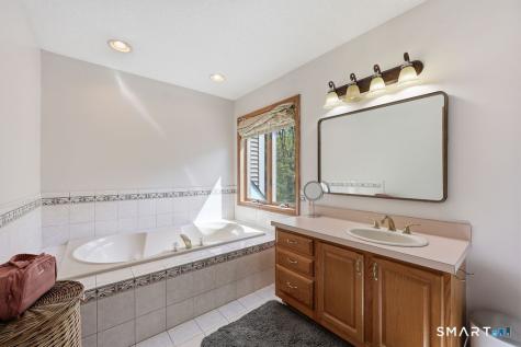12 Forest Ridge Road Prospect CT 06712