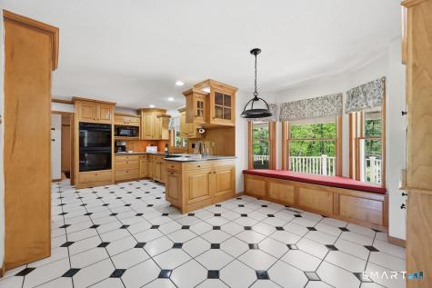 12 Forest Ridge Road Prospect CT 06712