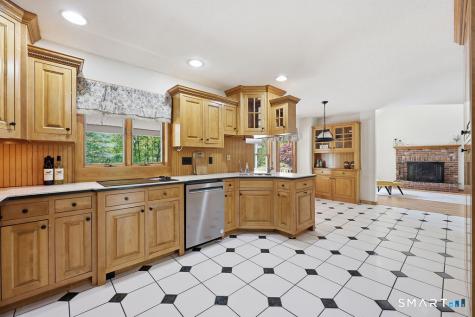 12 Forest Ridge Road Prospect CT 06712
