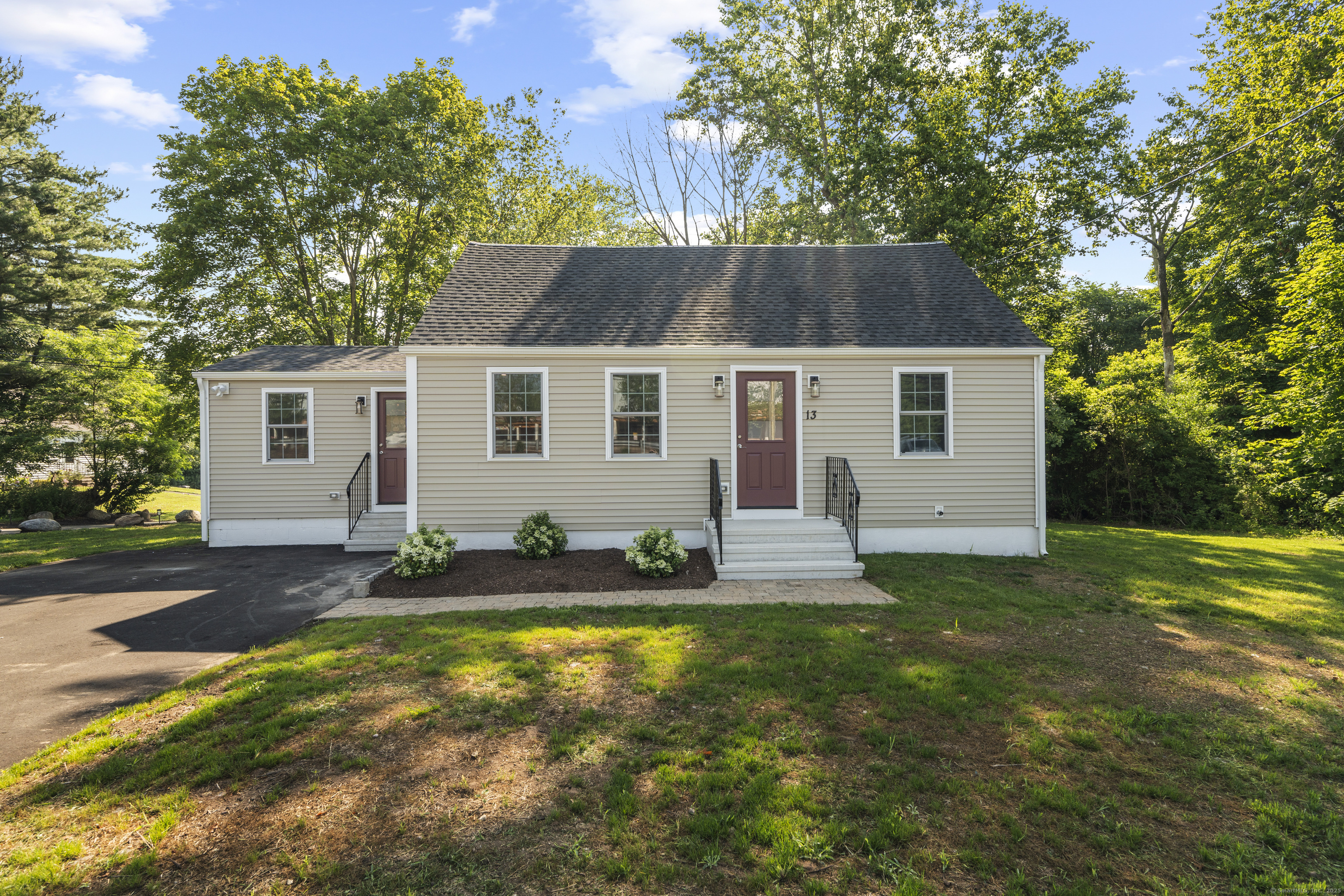 13 Brushy Plain Road Branford CT 06405