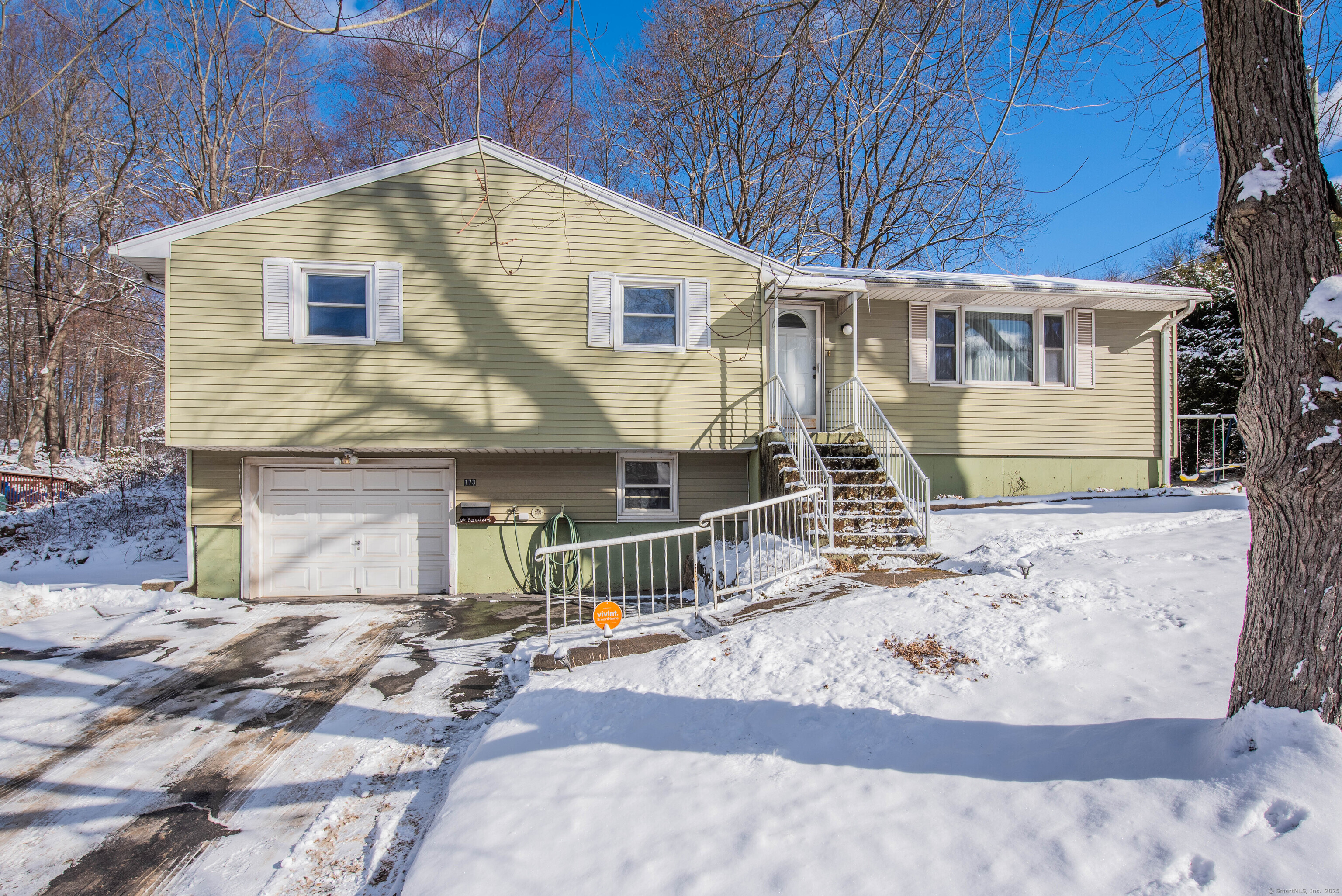 173 Windy Drive Waterbury CT 06705