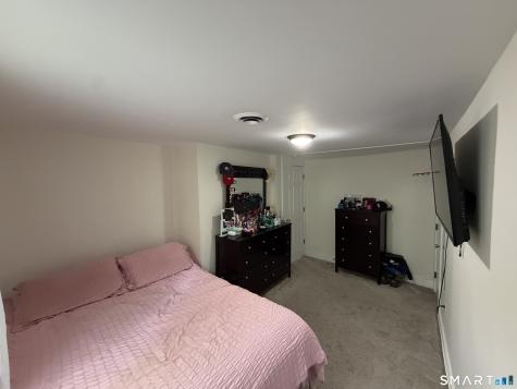 539 Bloomfield Avenue Windsor CT 06095