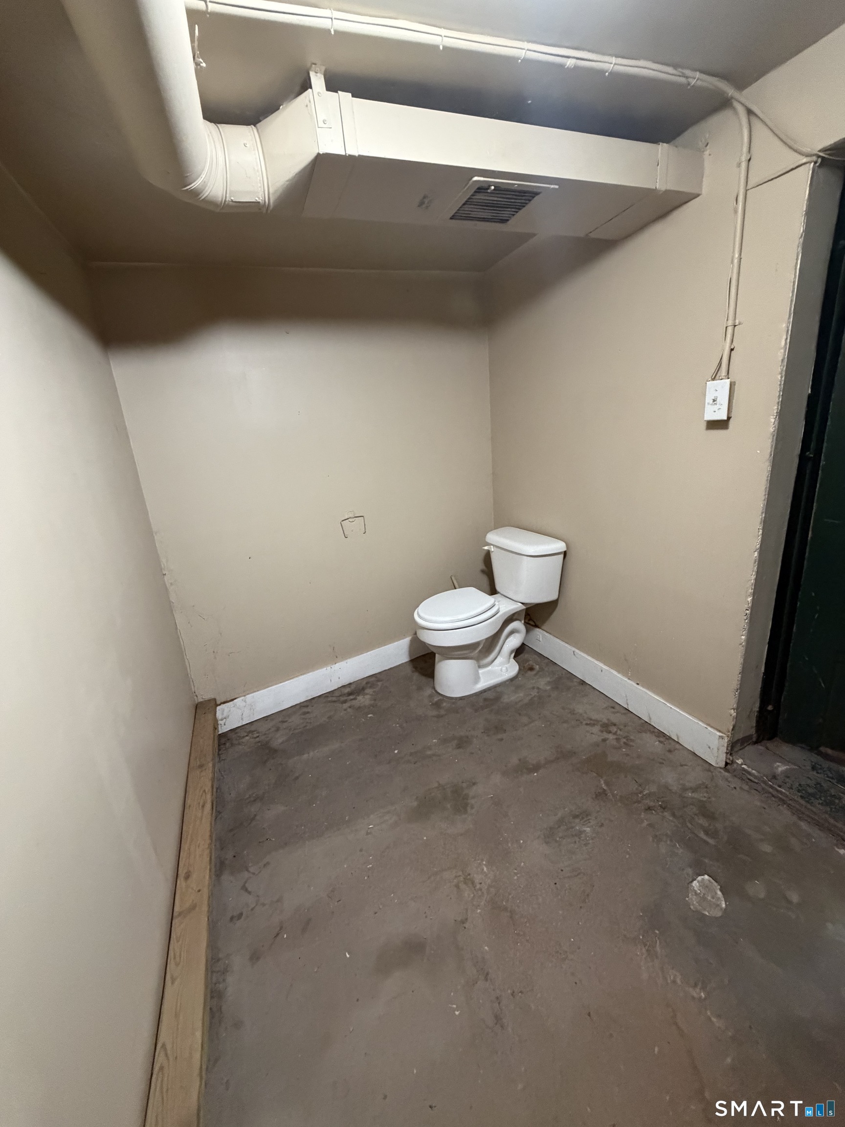 539 Bloomfield Avenue Windsor CT 06095