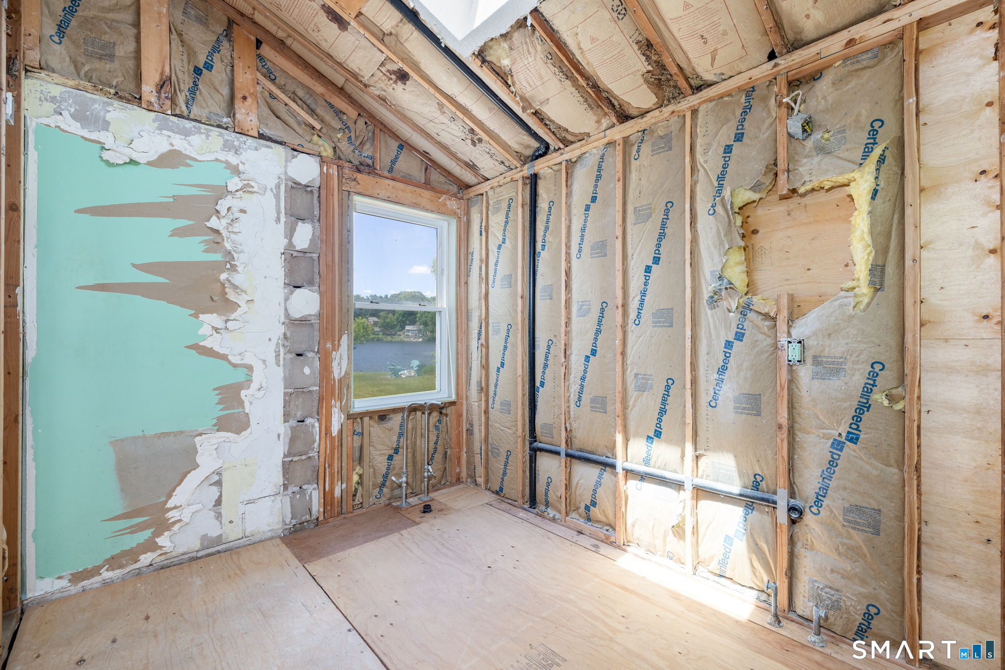65 East Shore Drive Haddam CT 06441