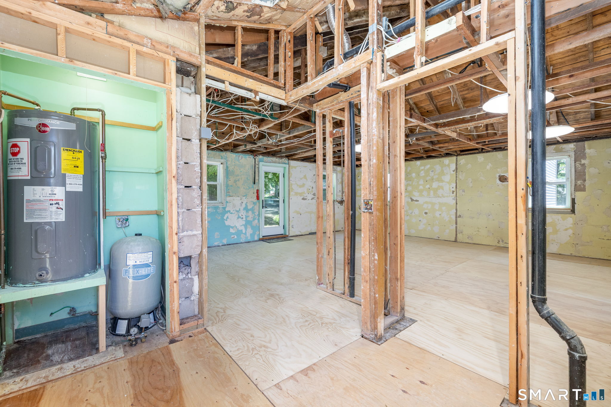 65 East Shore Drive Haddam CT 06441