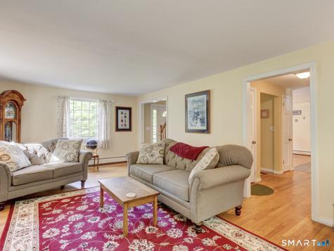 19 Little Lane Mansfield CT 06268