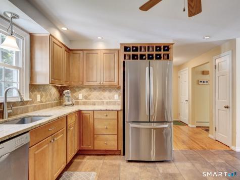 19 Little Lane Mansfield CT 06268