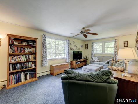 19 Little Lane Mansfield CT 06268