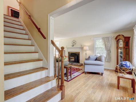 19 Little Lane Mansfield CT 06268