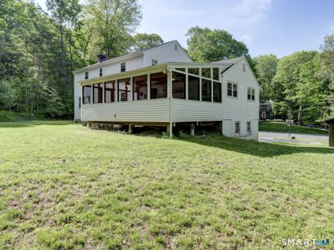19 Little Lane Mansfield CT 06268
